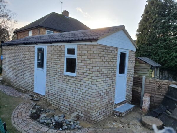 Garage building (1)